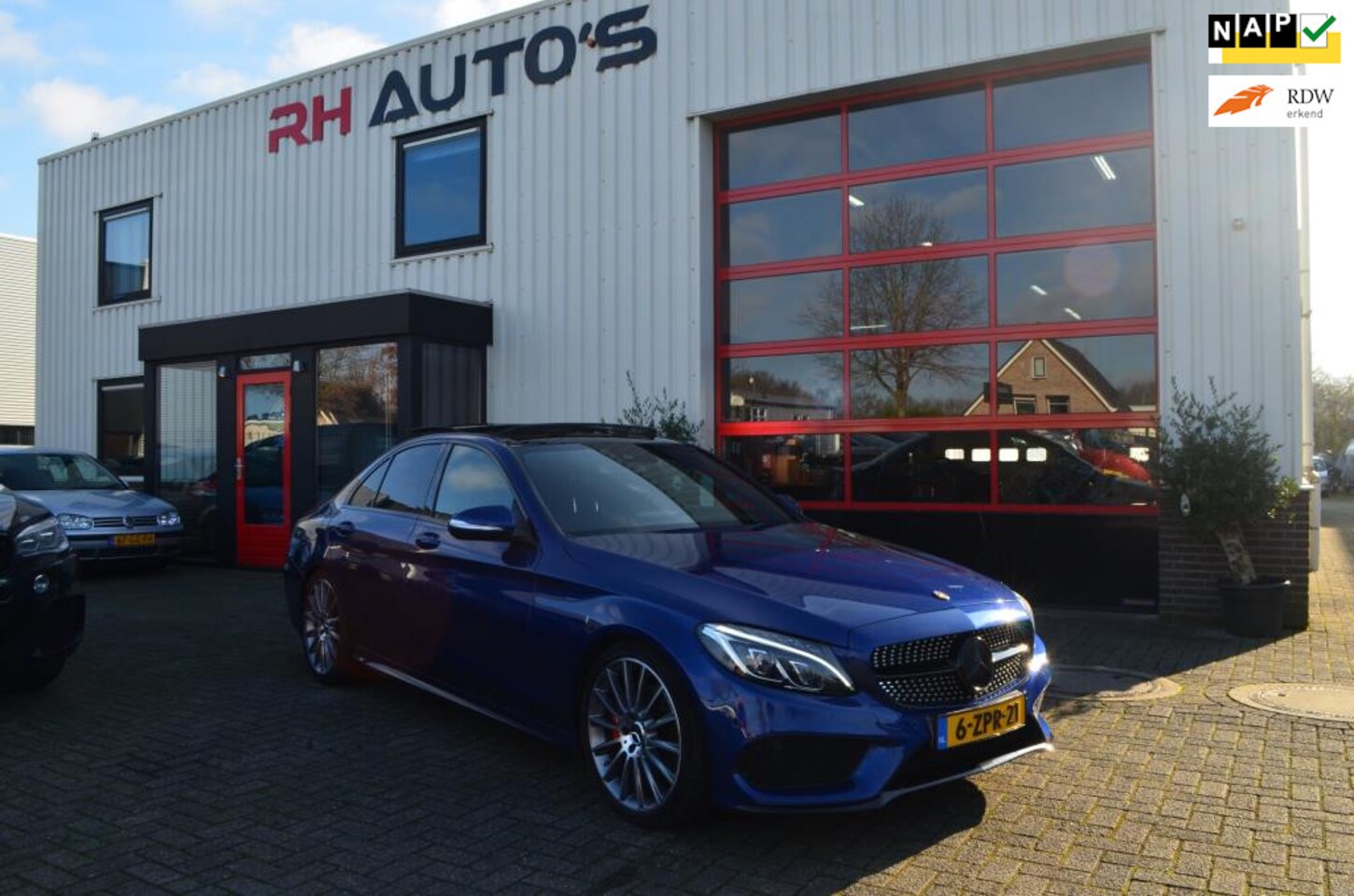 Mercedes-Benz C-klasse - 180 Ambition/C43LOOK/PANORAMADAK/KEYLESS/NAP - AutoWereld.nl