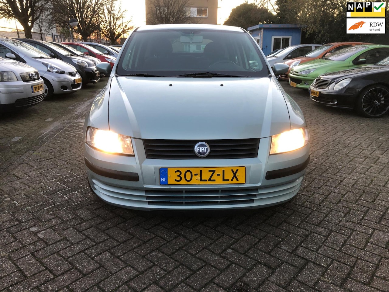 Fiat Stilo - 1.6-16V Active export of zo meenemen - AutoWereld.nl