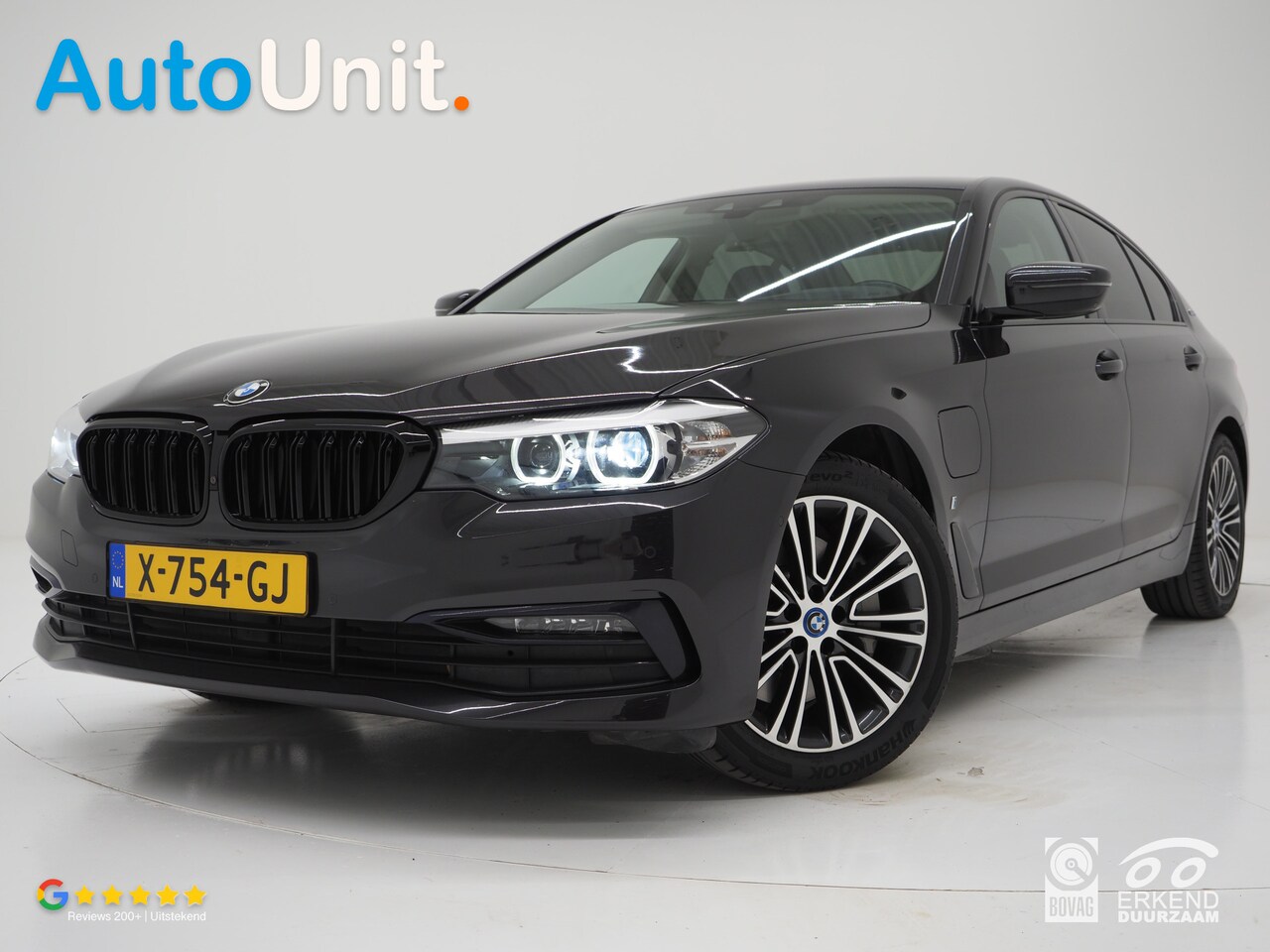 BMW 5-serie - 530e iPerformance High Executive | Virtual Cockpit | 360 | Leder | LED | Sfeerverlichting - AutoWereld.nl