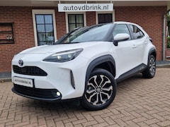 Toyota Yaris Cross - 1.5 Hybrid Team D, CAMERA / APPLE CARPLAY / ANDROID AUTO / NAVI