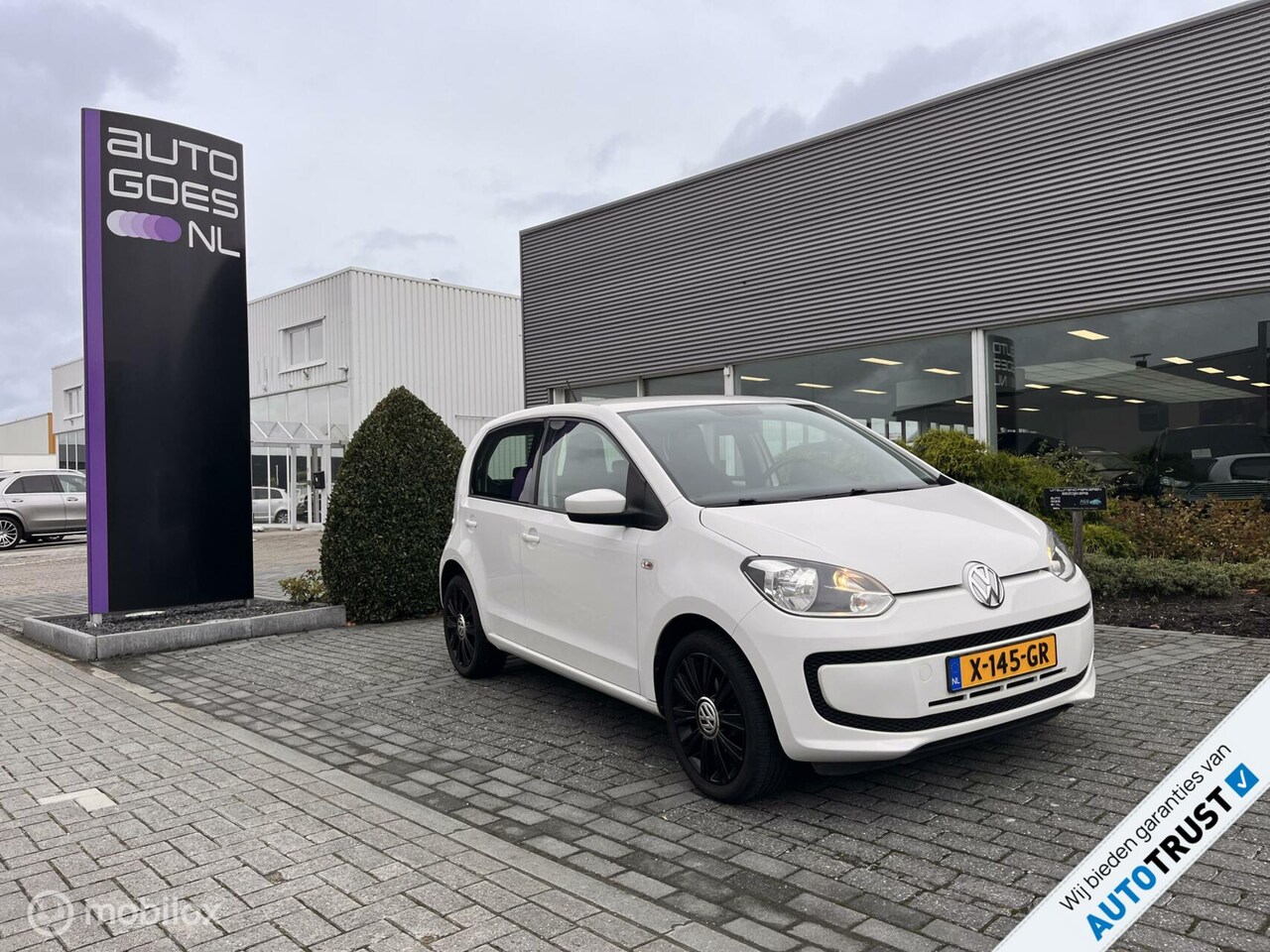 Volkswagen Up! - 1.0 move up! BlueM Airco 16'LM Cruise Pdc - AutoWereld.nl