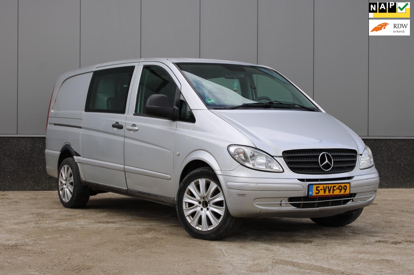 Mercedes-Benz Vito - 115 CDI 320 Aut, Airco, Dubbele Cabine! - AutoWereld.nl