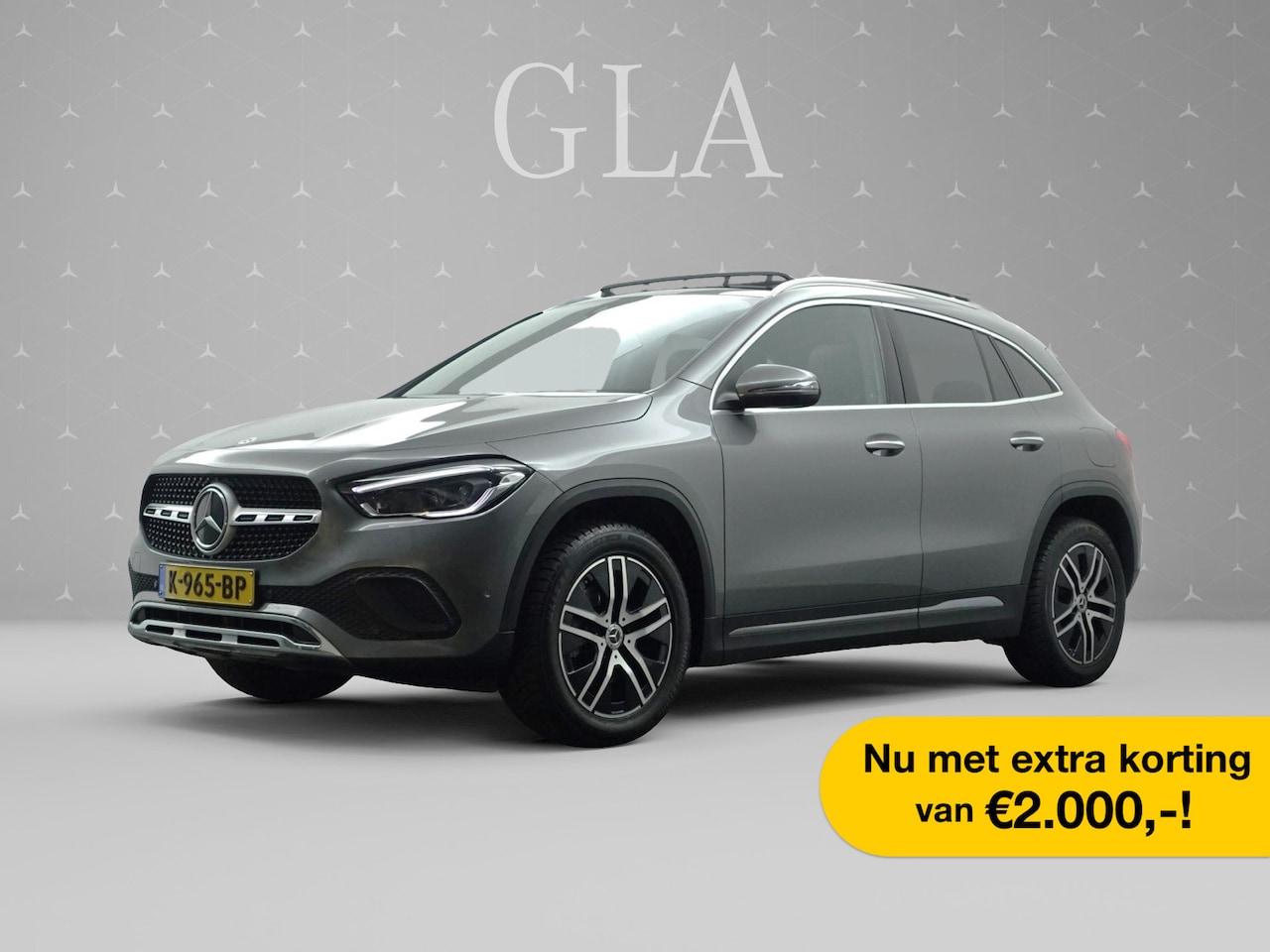 Mercedes-Benz GLA-Klasse - 200 AMG Solution Luxury Aut- Leer I Panodak I Sfeerverlichting I Memory Seats I Camera - AutoWereld.nl