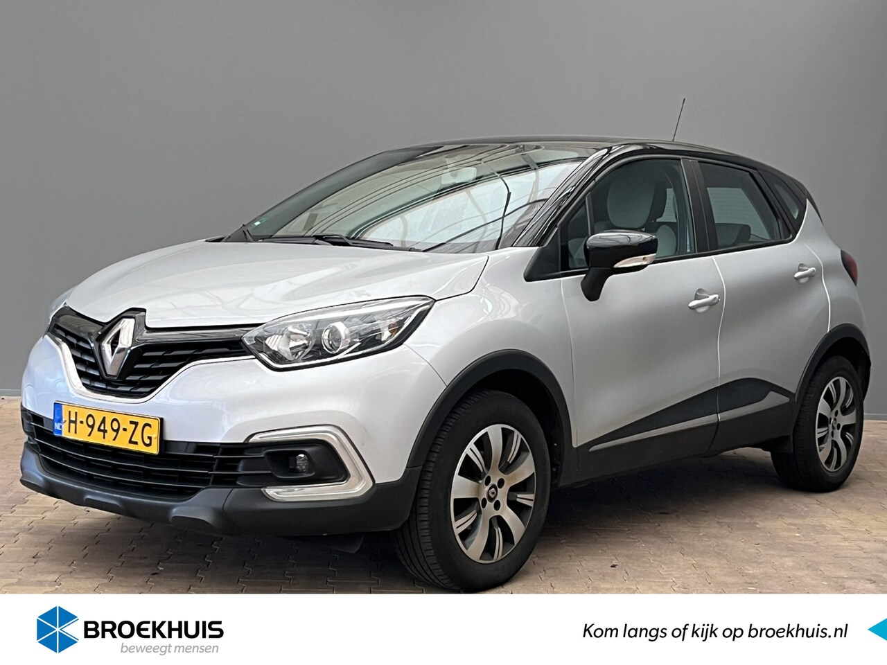 Renault Captur - 0.9 90PK TCe Zen | Parkeersensoren Achter | Navigatie | Bluetooth | 16" Lichtmetaal | Blue - AutoWereld.nl