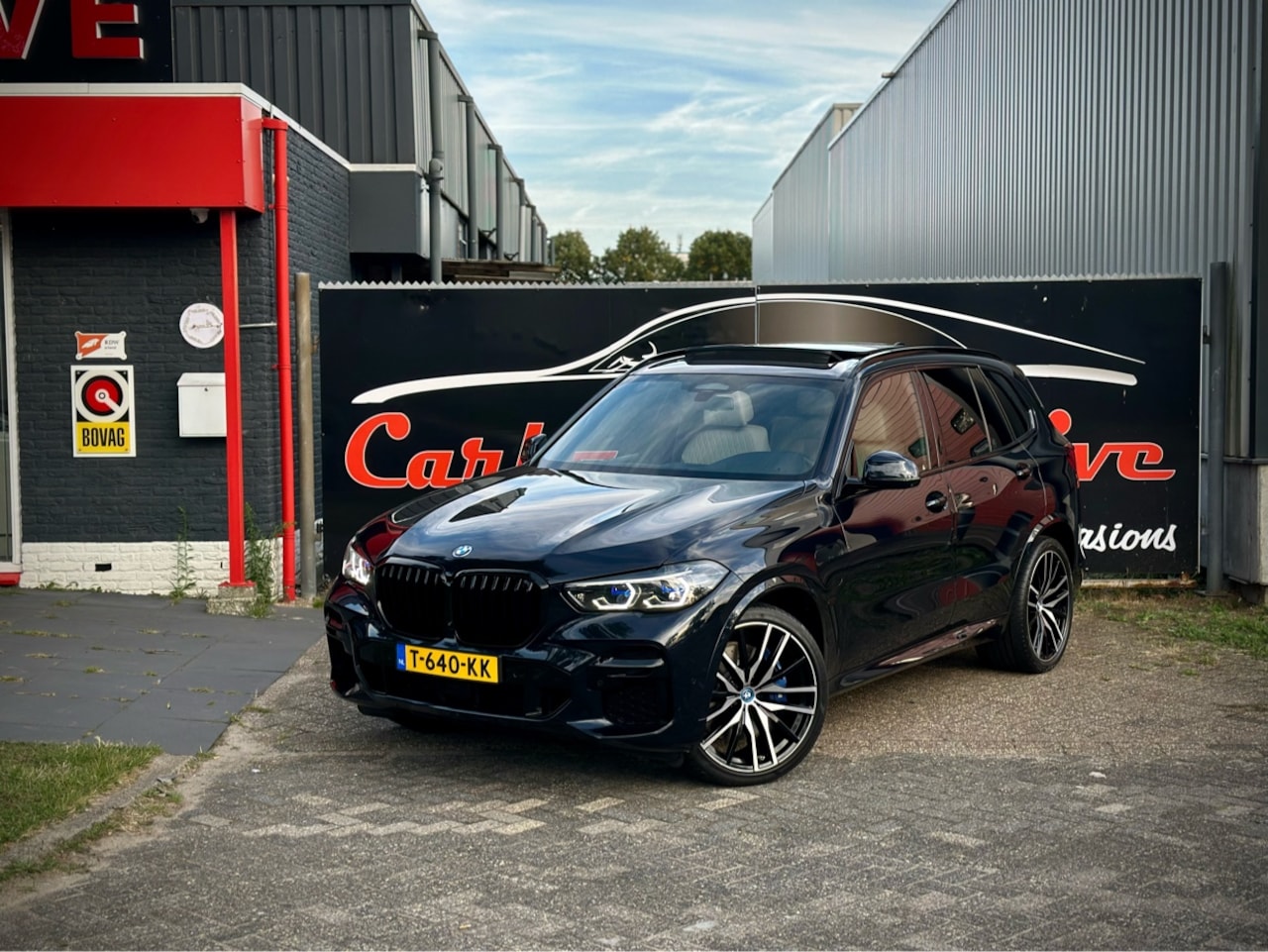 BMW X5 - xDrive45e M-SPORT PANO|B&W|LASER|360|NIGHTVIS VOL! - AutoWereld.nl