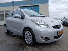 Toyota Yaris - 1.3 VVTi 122.000Km Nap/dealer onderhouden/Clima