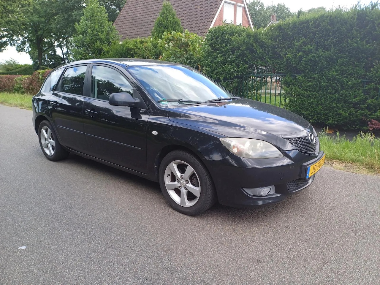 Mazda 3 - 1.5 d origineel 154.000 km - AutoWereld.nl