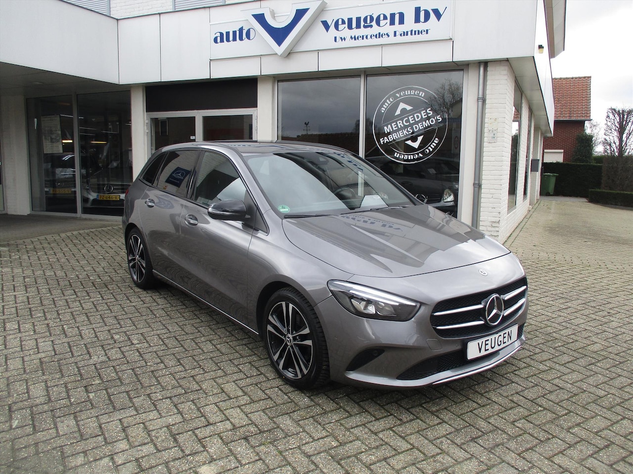 Mercedes-Benz B-klasse - B 200 116 pk aut.URBAN / Night Pakket / Compleet - AutoWereld.nl