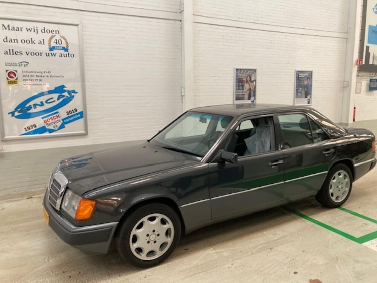 Mercedes-Benz 200-500 (W124) - 230 E 230 E - AutoWereld.nl