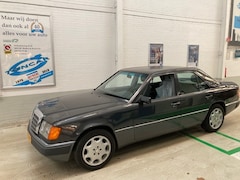 Mercedes-Benz 200-500 (W124) - 230 E