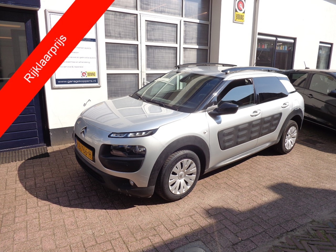 Citroën C4 Cactus - BlueHDi 100pk Airdream - AutoWereld.nl