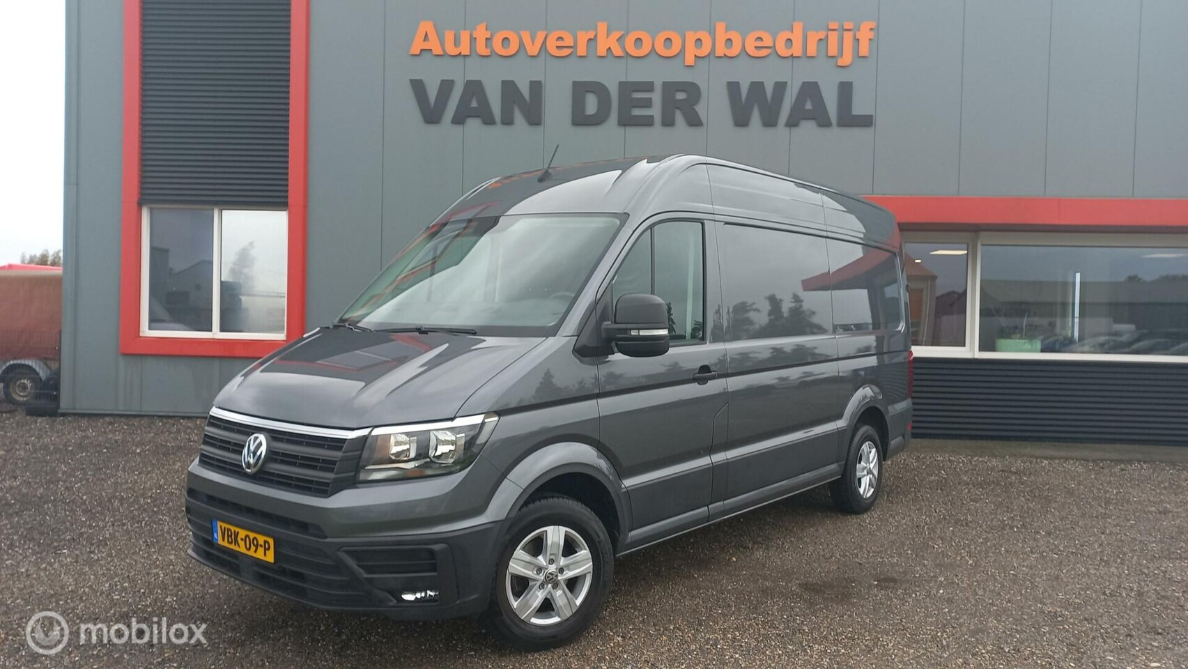 Volkswagen Crafter - Bestel 35 2.0 TDI L3H3 Highline/NIEUWSTAAT!!! - AutoWereld.nl