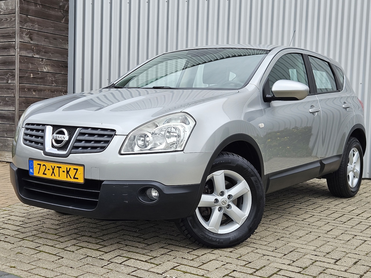 Nissan Qashqai - 1.6 Acenta /Trekhaak/PDC/Cruise/Nieuwe APK! - AutoWereld.nl