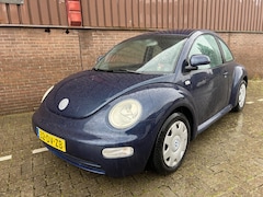 Volkswagen New Beetle - 2.0 Highline Airco