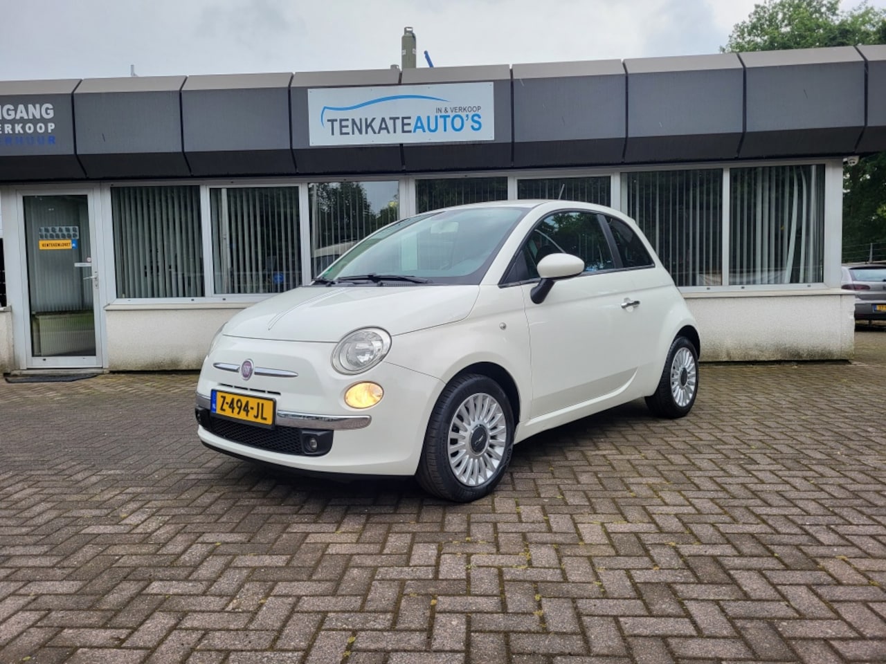 Fiat 500 - 1.2 Sport Automatische airco PDC Lichtmetaal 15 inch Blue en me - AutoWereld.nl