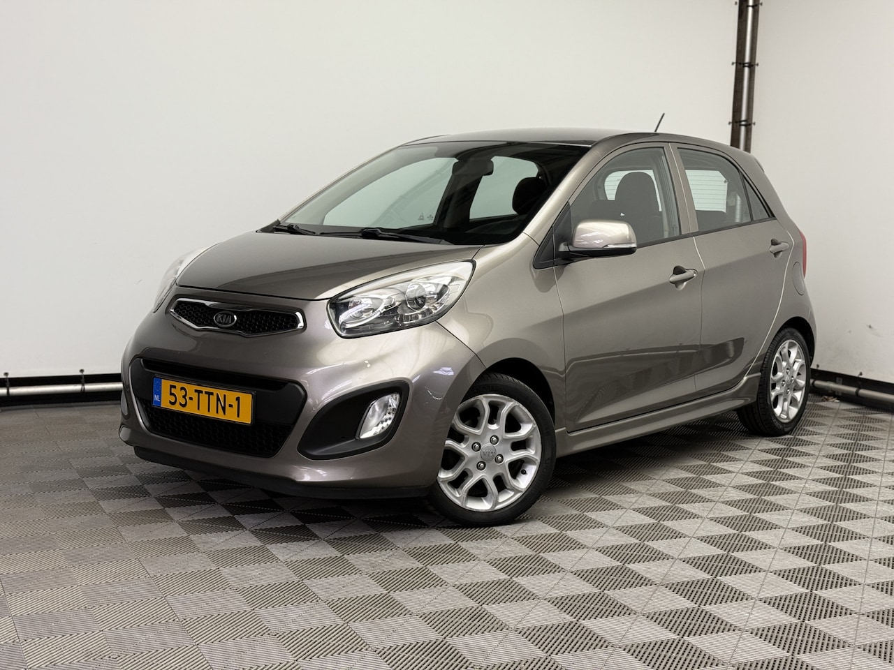 Kia Picanto - 1.2 CVVT Comfort Pack 5-drs Led Airco LM14" NL Auto - AutoWereld.nl