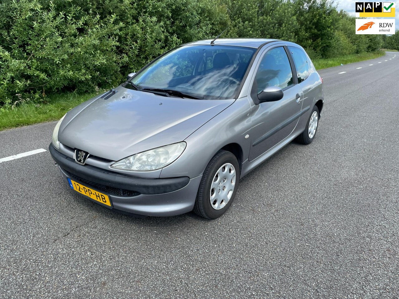 Peugeot 206 - 1.4 Pop' Art 1.4 Pop' Art, Nieuwe apk , Inruil mogelijk! - AutoWereld.nl