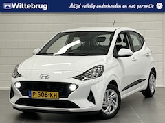 Hyundai i10 - 1.0 Comfort Smart NAVIGATIE | PARKEERCAMERA | AIRCO | NETTE AUTO MET ALL SEASON BANDEN