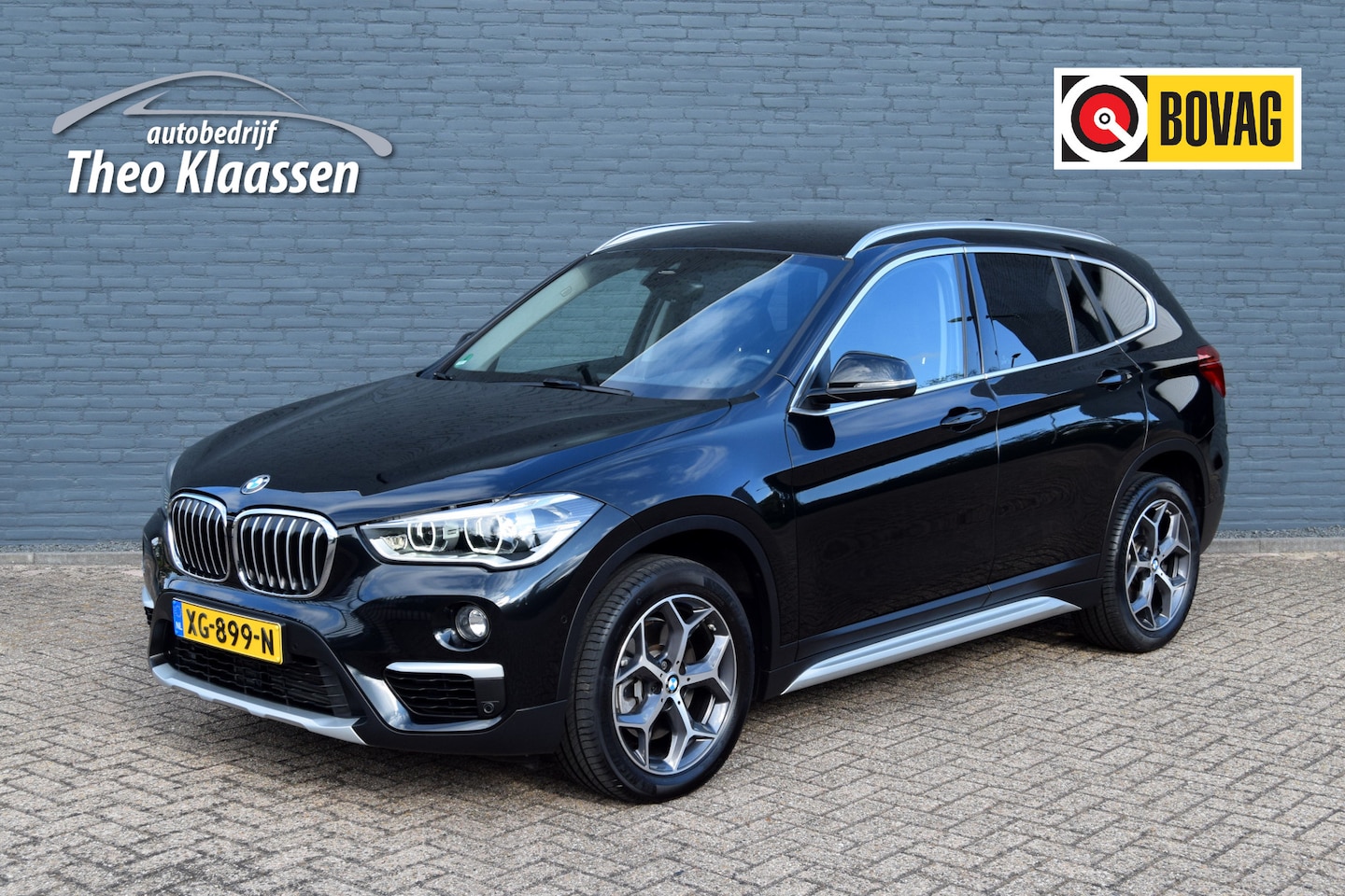 BMW X1 - sDrive20i High Executive X-Line Orange Edition II - AutoWereld.nl