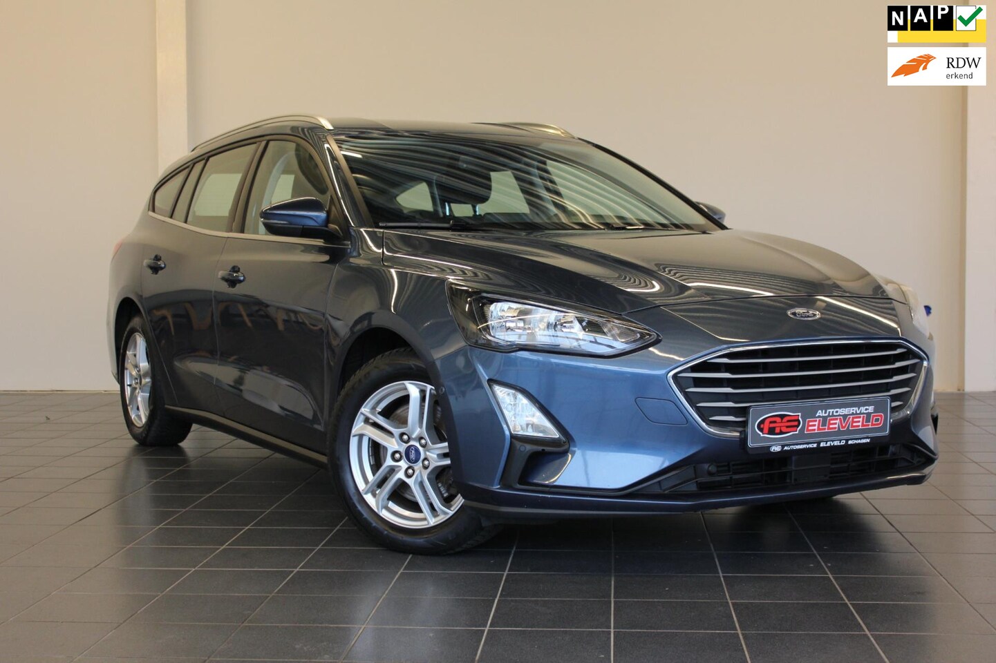 Ford Focus Wagon - 1.0 EcoBoost Titanium Business 1.0 EcoBoost Titanium Business - AutoWereld.nl