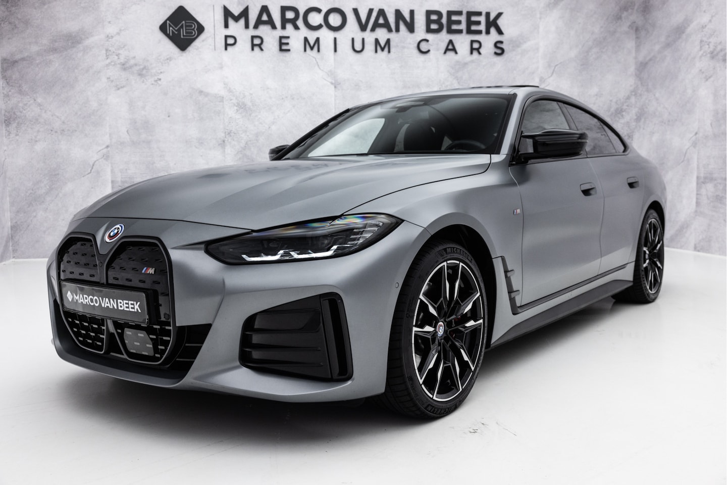 BMW i4 - M50 High Executive 84 kWh | M-Sport Pro | Schuifdak | Harman-Kardon - AutoWereld.nl