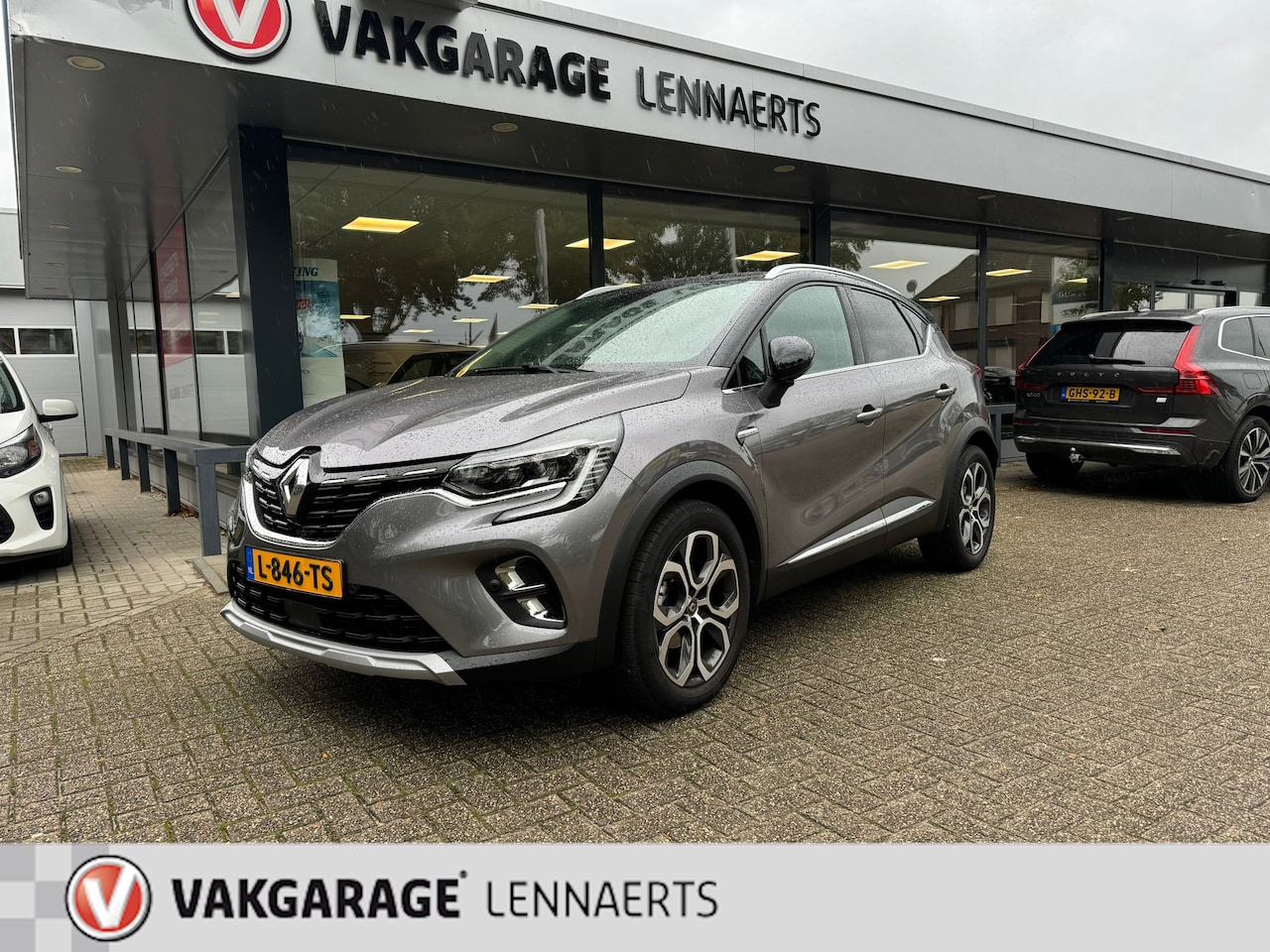 Renault Captur - 1.3 TCe 140 Intens, Navi, 18", ECC, trekhaak, ect. Rijklaarprijs / 12 mnd garantie - AutoWereld.nl