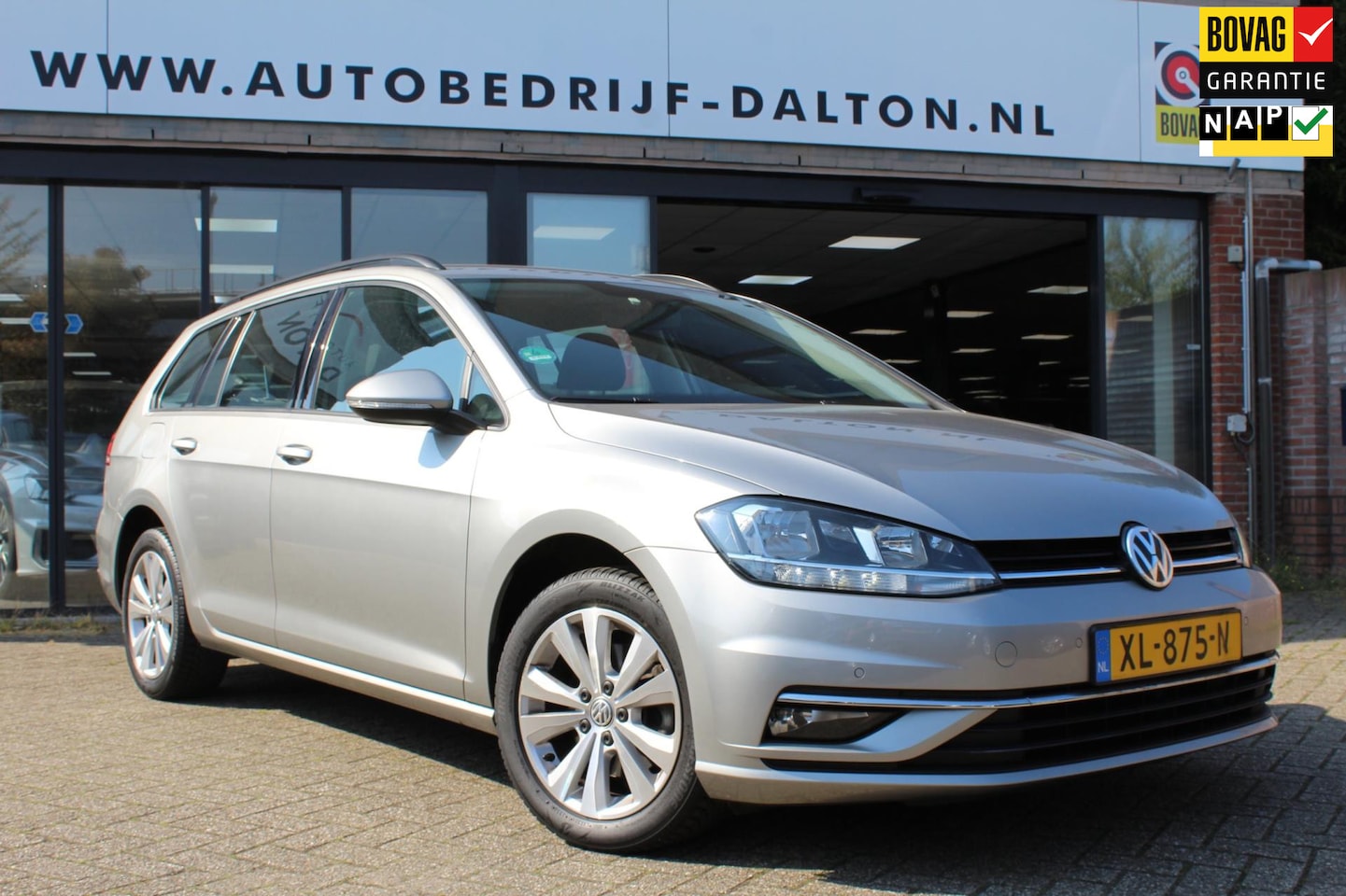 Volkswagen Golf Variant - 1.0 TSI 116 PK Comfortline NAVIGATIE / LM /1e EIGENAAR / TREKHAAK - AutoWereld.nl