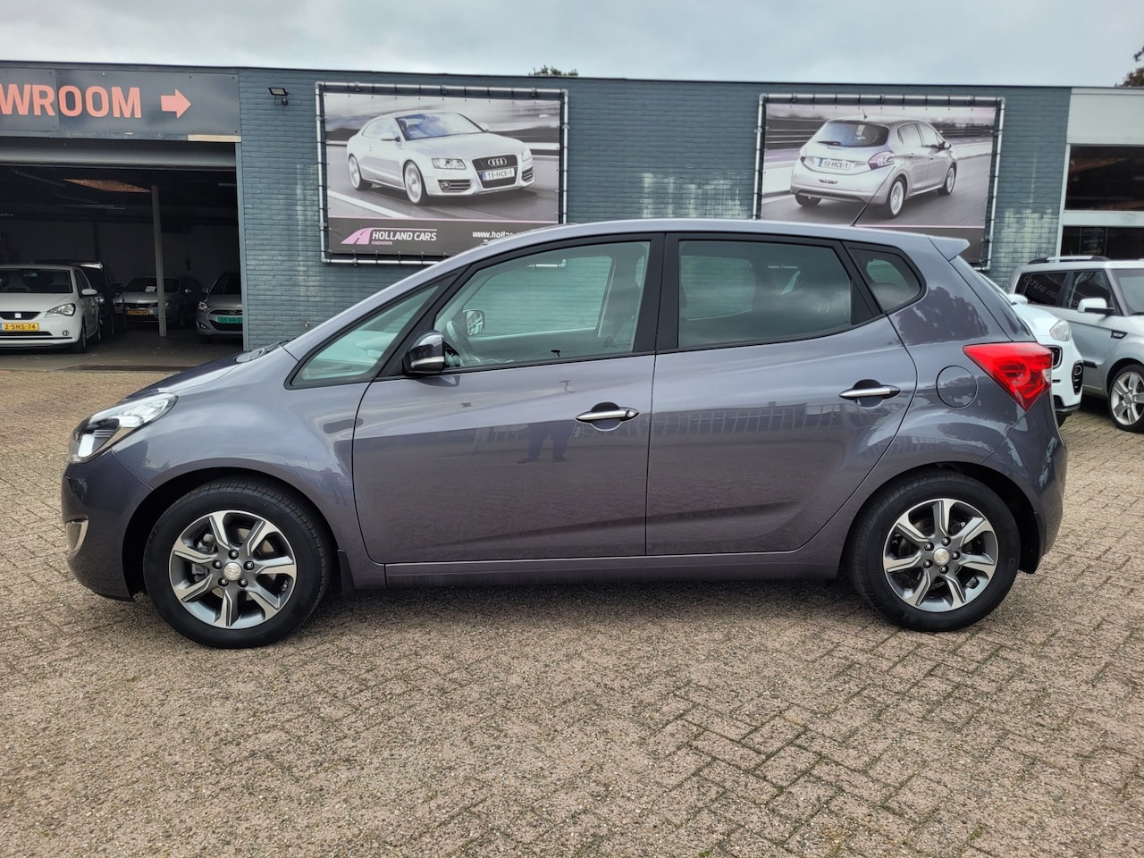 Hyundai ix20 - 1.6i Go! Automaat - 1e Eigenaar 96.580 Kilometer n.a.p - Airco - Cruise - Navi - Camera - - AutoWereld.nl