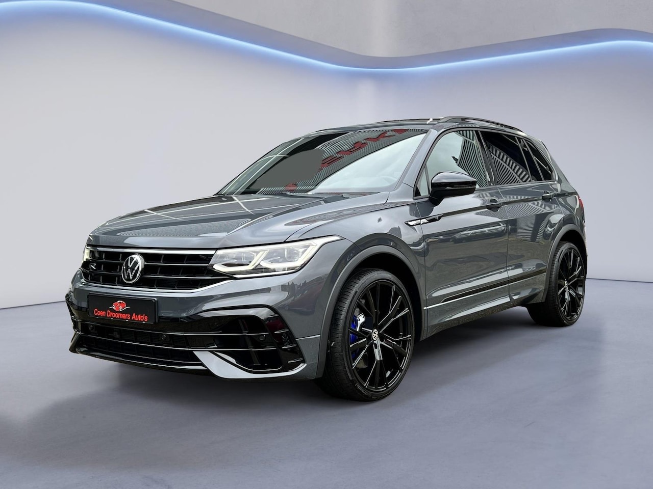 Volkswagen Tiguan - 2.0 TSI R 4Motion DCC, Adpt Cruise, Climate Control, Trekhaak, Stoelverwarming, IQ Light, - AutoWereld.nl