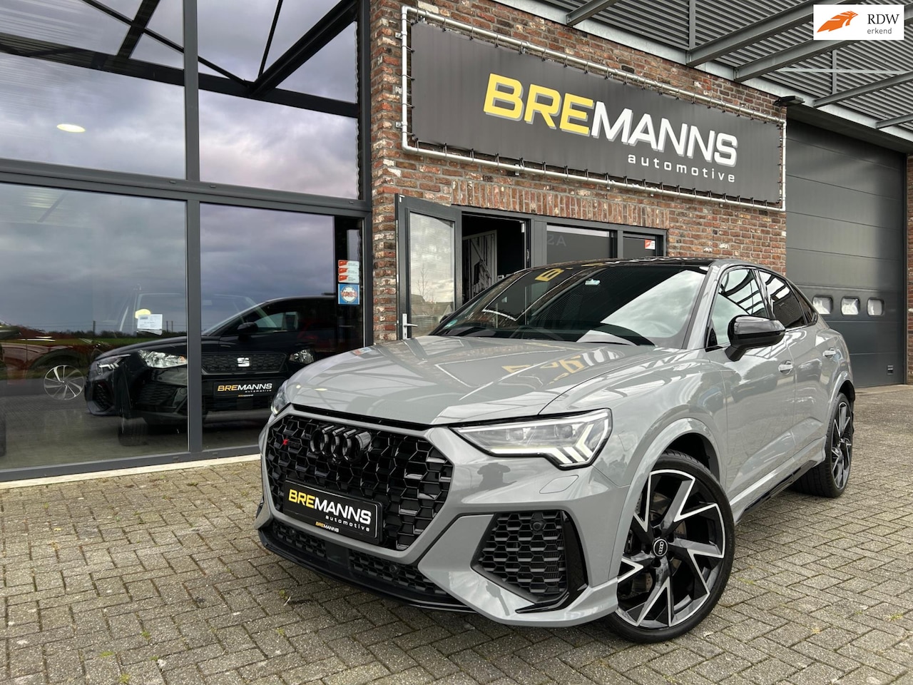 Audi Q3 Sportback - TFSI RSQ3 - AutoWereld.nl