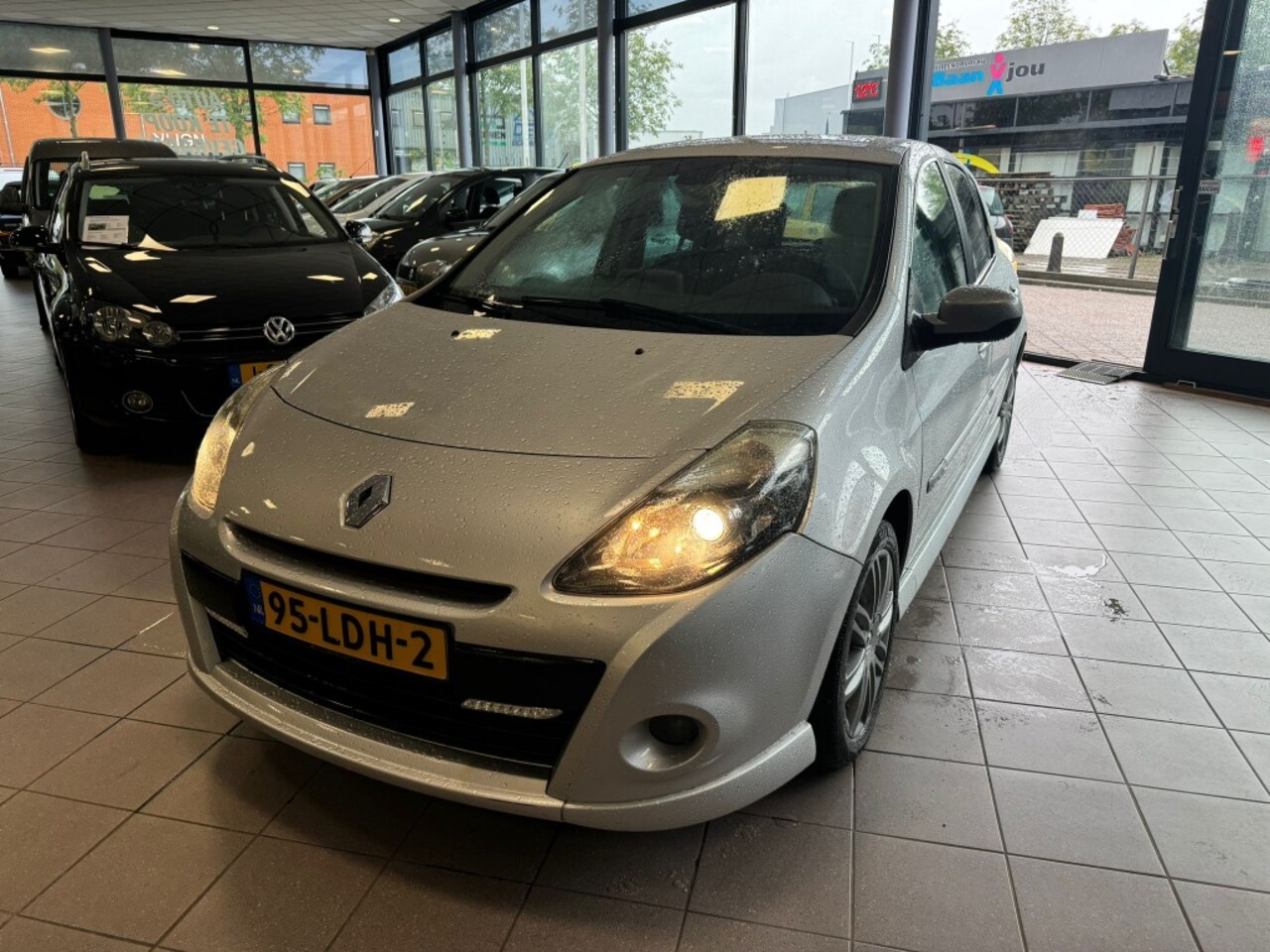 Renault Clio - 1.6 GT SPORT NAVIGATIE CRUISE & CLIMATE BJ 2010 !!! - AutoWereld.nl