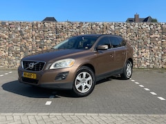 Volvo XC60 - 2.4D FWD Momentum D5