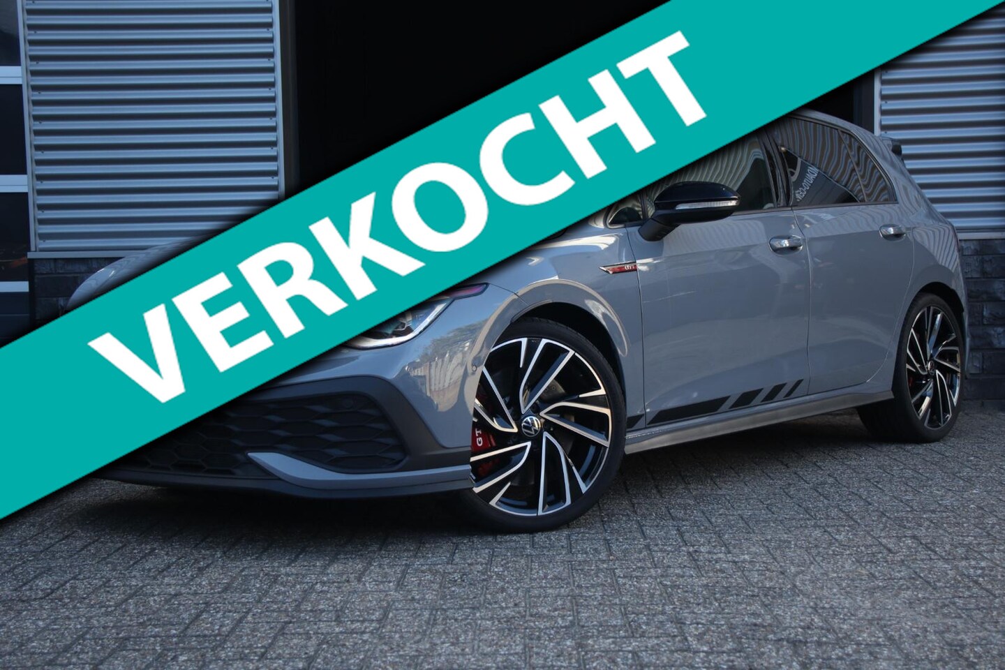 Volkswagen Golf - 2.0 TSI GTI CLUBSPORT|DCC|H&K|IQ-light|Pano|Keyless - AutoWereld.nl