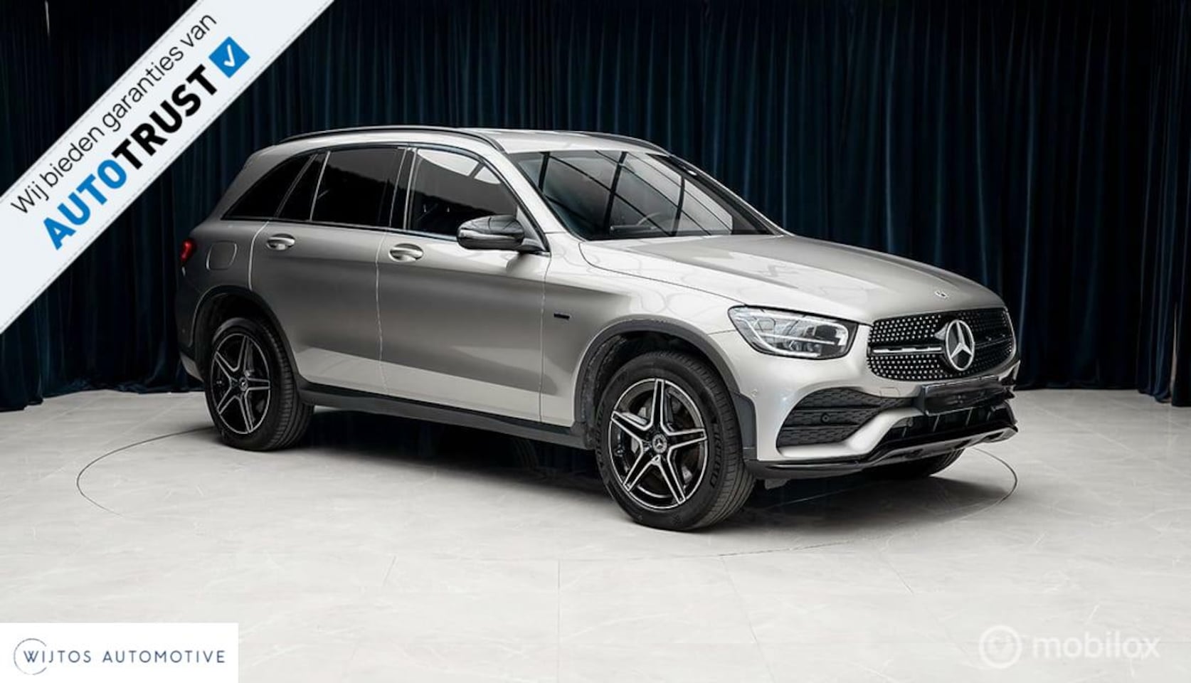 Mercedes-Benz GLC-klasse - 300e 4MATIC AMG Line 300e 4MATIC AMG-line, Night, trekhaak - AutoWereld.nl