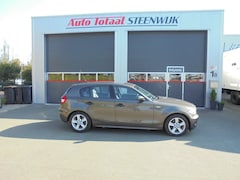 BMW 1-serie - 118 i BUSINESS LINE