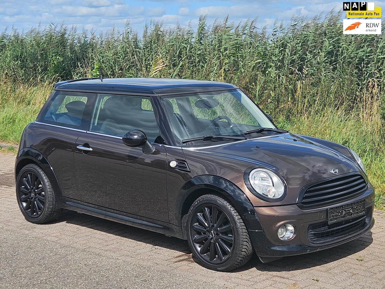 MINI Cooper - Chilli 1.6 - 16v - AutoWereld.nl