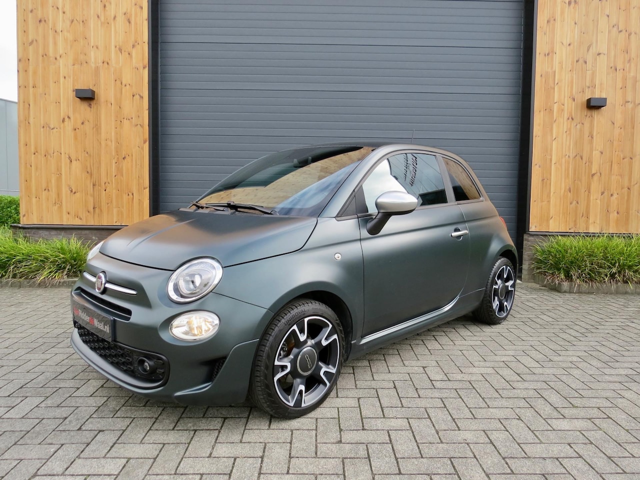 Fiat 500 - 500s 1.2 Rockstar Sport *mat groen *Carplay *Uniek - AutoWereld.nl