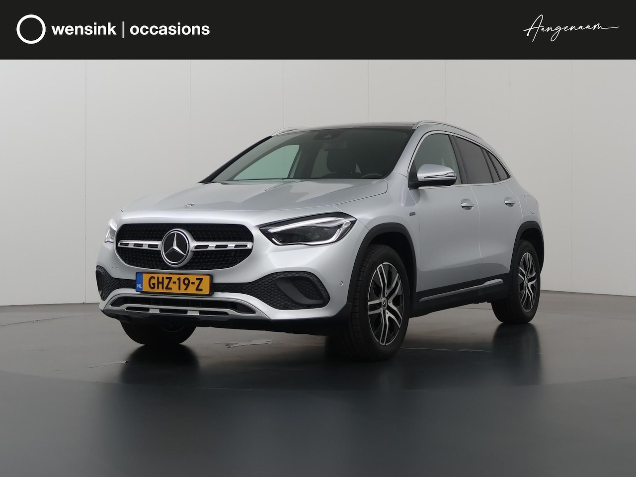 Mercedes-Benz GLA-Klasse - 250 e AMG Line | Panoramadak | Ele. verstelbare stoelen + geheugen | Navigatie | Camera | - AutoWereld.nl