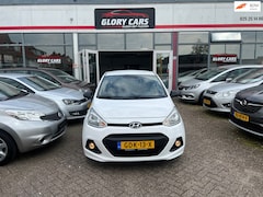 Hyundai i10 - 1.0i i-Motion Premium AIRCO-WEINIG KM