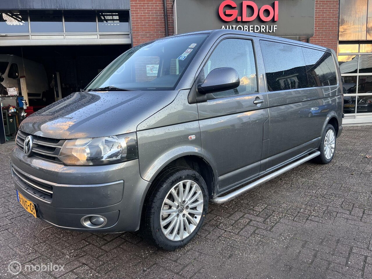 Volkswagen Transporter - 2.0 TDI L2H1 DC Budgetline 2.0 TDI L2H1 DC Budgetline - AutoWereld.nl