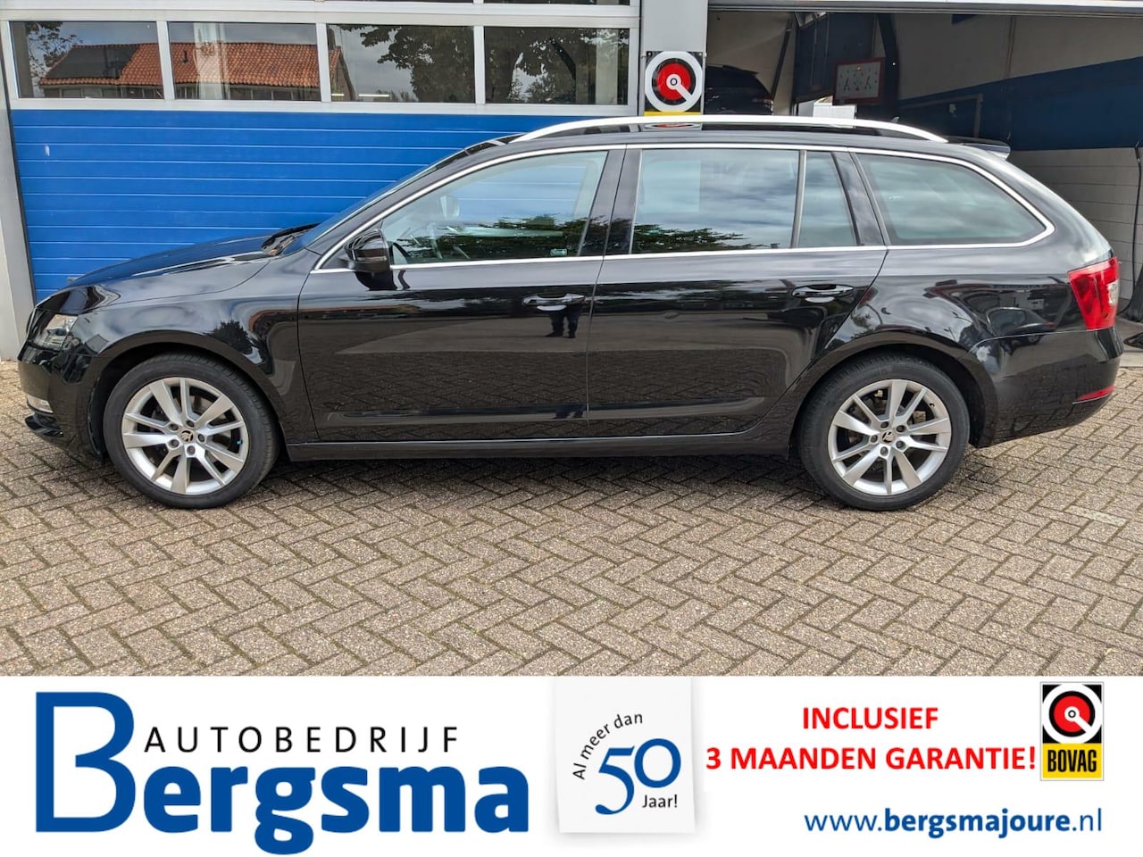 Skoda Octavia Combi - 1.0 TSI DSG Upgrade Business Full Led Trekhaak - AutoWereld.nl