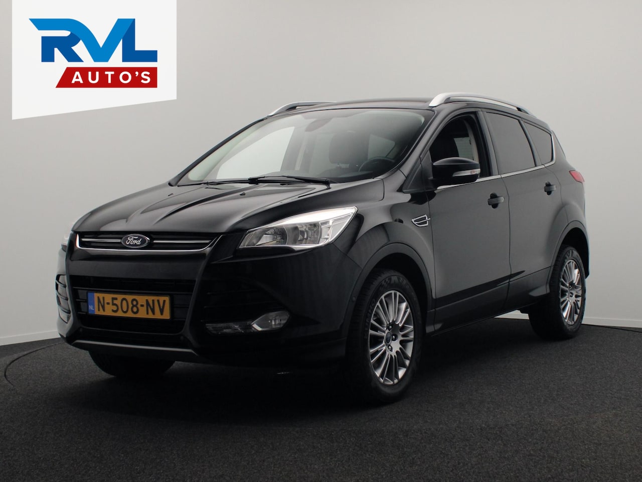 Ford Kuga - 1.6 Titanium Plus 4WD Automaat Leder Navigatie Climate-control Cruise - AutoWereld.nl