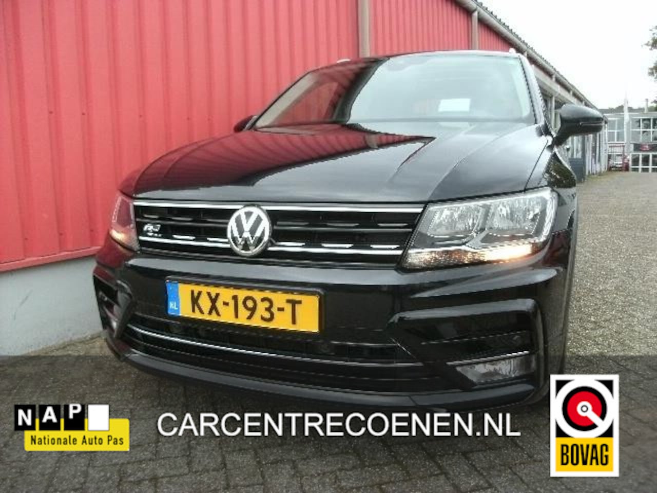 Volkswagen Tiguan - 1.4 TSI R-Line Connected Series / Airco / Navi - AutoWereld.nl