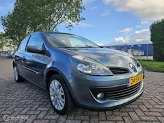 Renault Clio - 1.6-16V Dynamique Luxe Nieuwe Apk