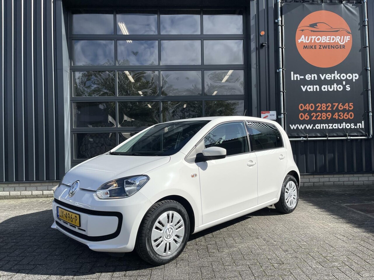 Volkswagen Up! - 1.0 BMT 5-DEURS|NAVIGATIE|AIRCO|BLUETOOTH|ORIGINEEL NL|1E EIGENAAR - AutoWereld.nl