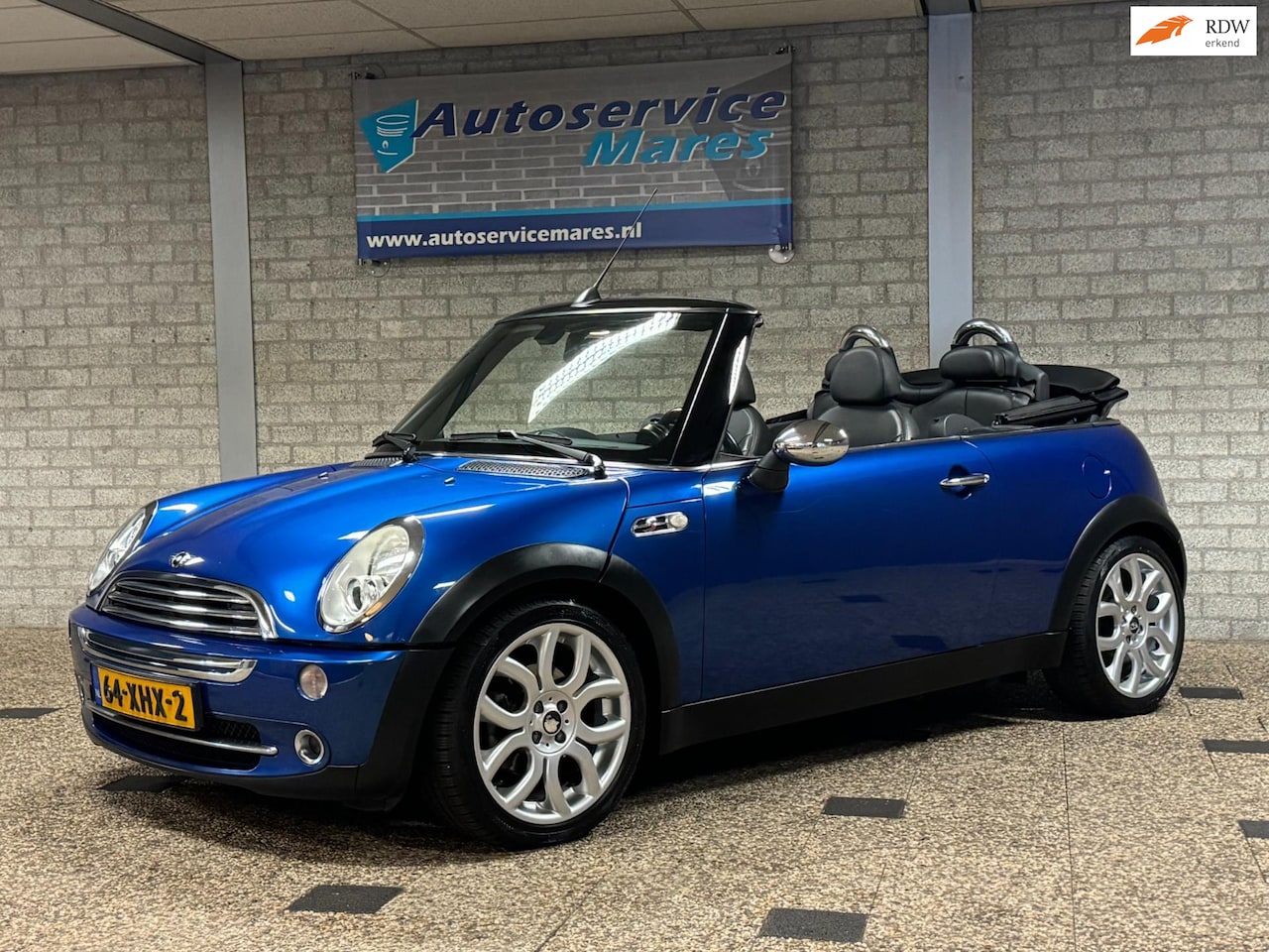 MINI Cabrio - Mini 1.6 Cooper Chili leder, airco, cruise, el. kap, 17 inch LM - AutoWereld.nl