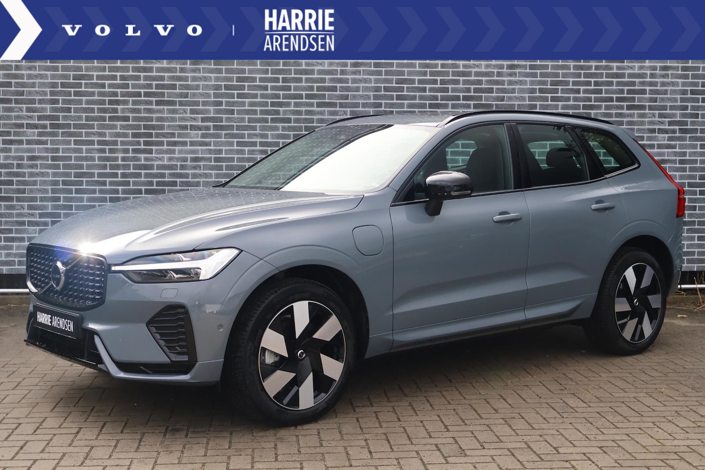 Volvo XC60 - 2.0 Recharge T6 AWD Ultimate Dark | 360 camera | Adaptive cruise control | Trekhaak | Harm - AutoWereld.nl