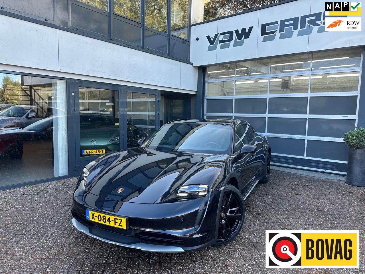 Porsche Taycan Cross Turismo - 4 93 kWh | Sfeerverlichting | Bose | Dual view - AutoWereld.nl