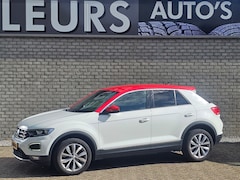 Volkswagen T-Roc - 1.5 TSI Sport Business R Automaat/Navi/Pdc