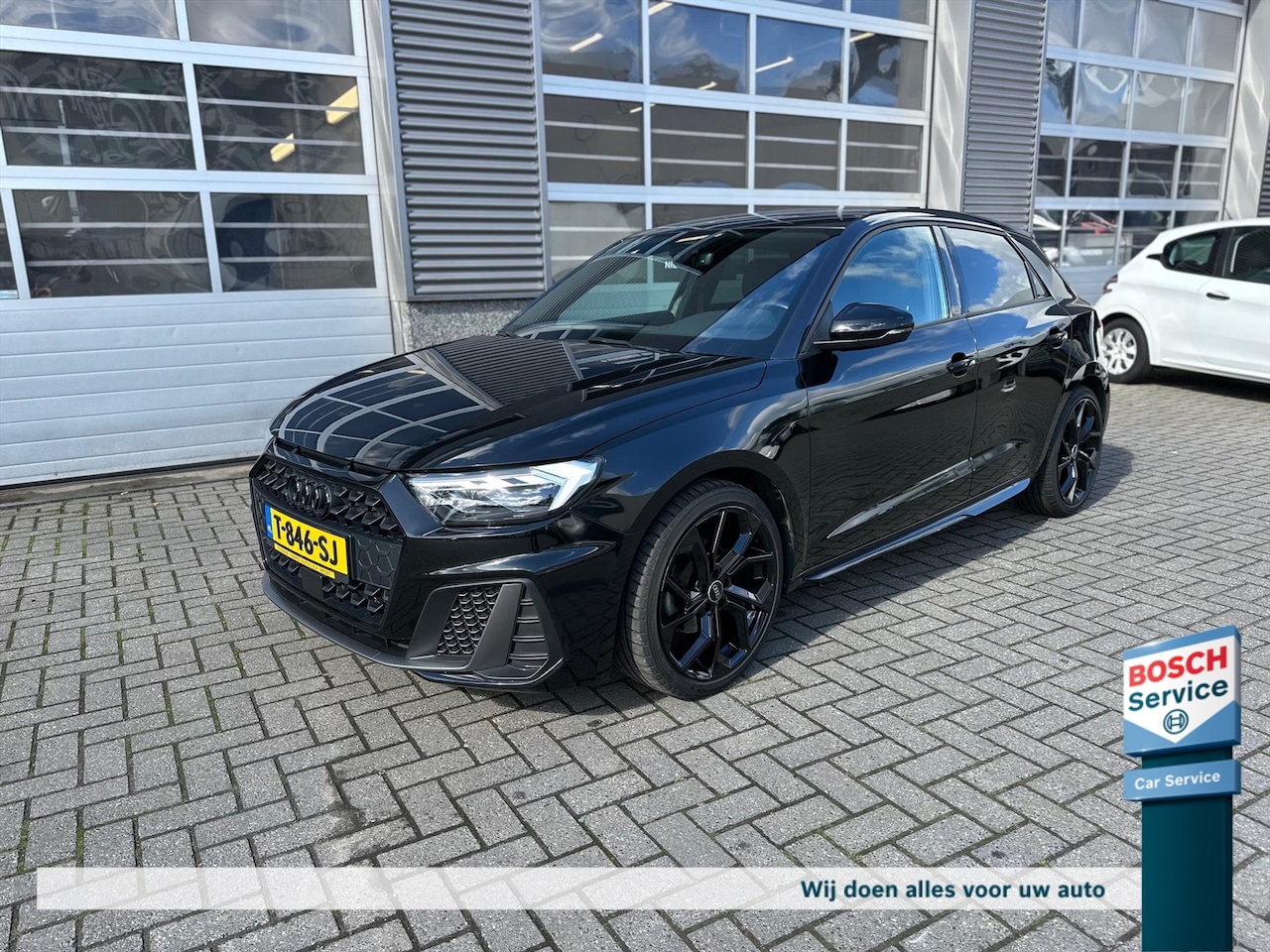 Audi A1 Sportback - 35 TFSI 150pk 4 cilinder ! S tronic Pro Line S BLACK EDITION - AutoWereld.nl